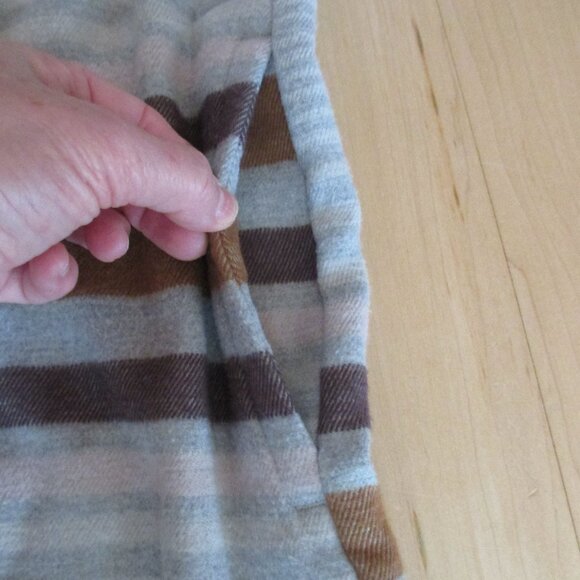 Columbia Heavy flannel shacket Womens large - Picture 5 of 9